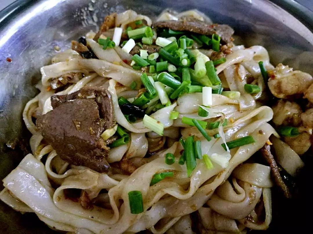 潮汕美食炒粉条_炒美食潮汕粉条怎么做_潮汕粉条怎么做好吃