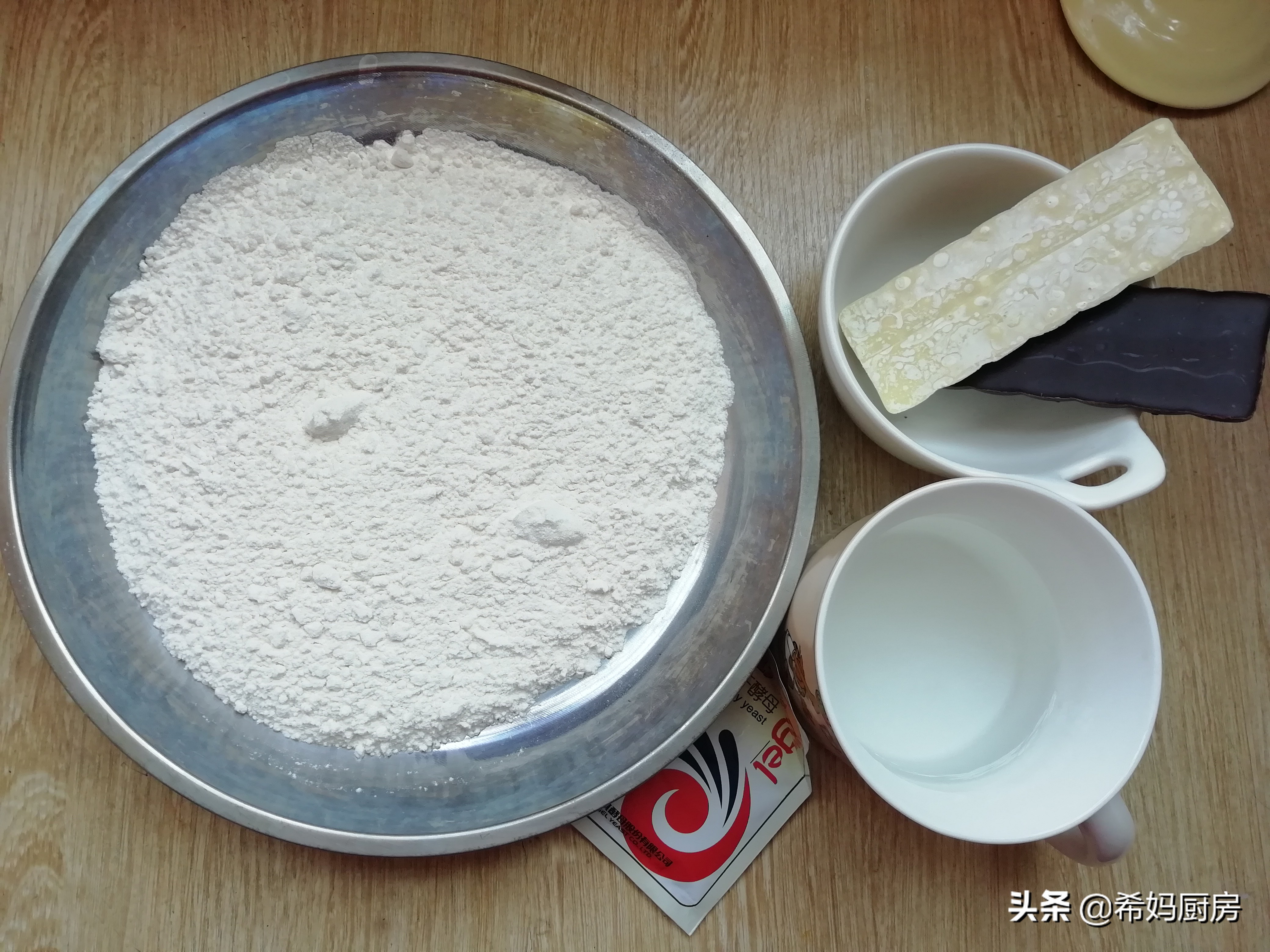 油炸空心饼的做法_炸空心点心_炸空心饼做法和配方