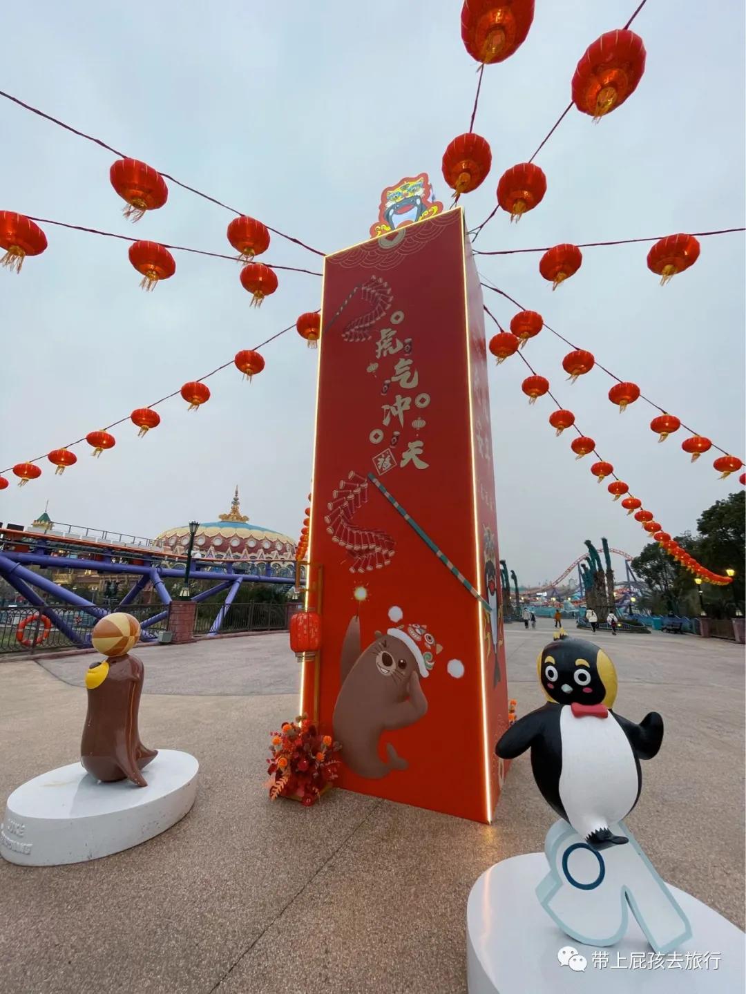 鱼缸放在餐厅西墙边好吗_餐饮鱼缸_带鱼缸的西餐