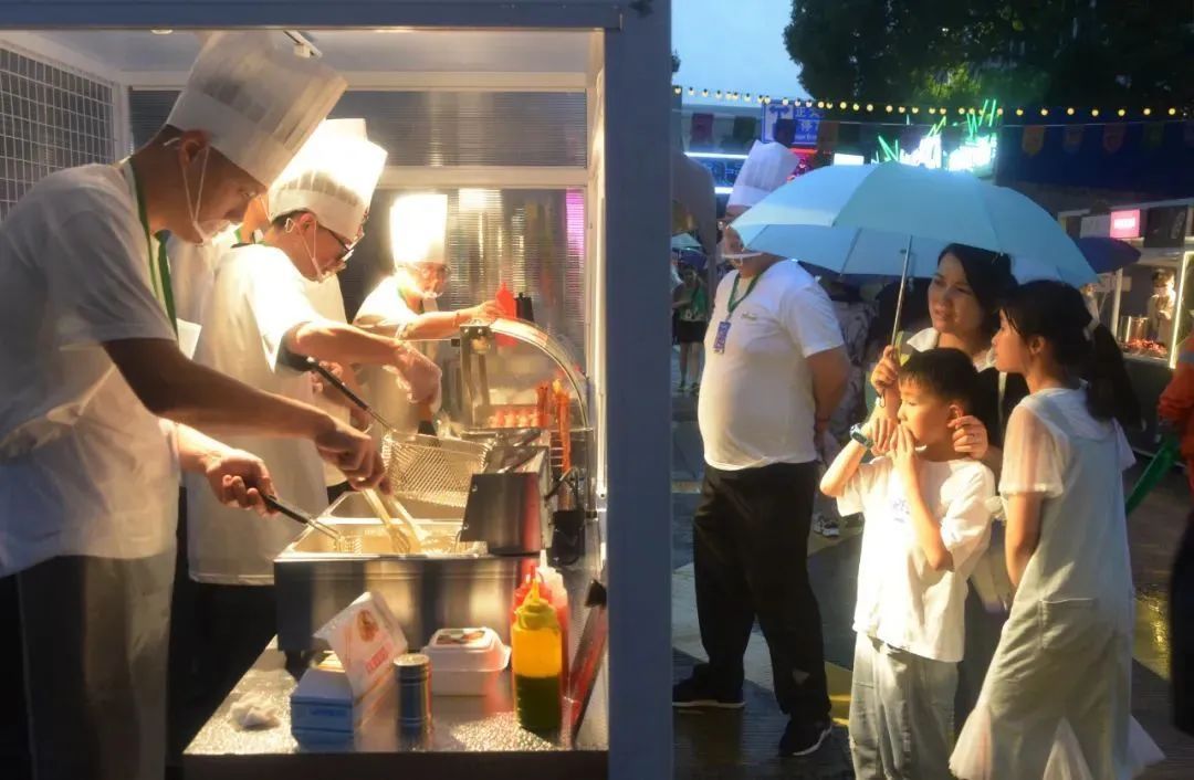 正大国际美食区_正大国际广场营业时间_正大广场美食城