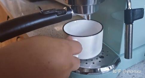 电动咖啡机如何使用_电动咖啡机使用方法_电动咖啡机