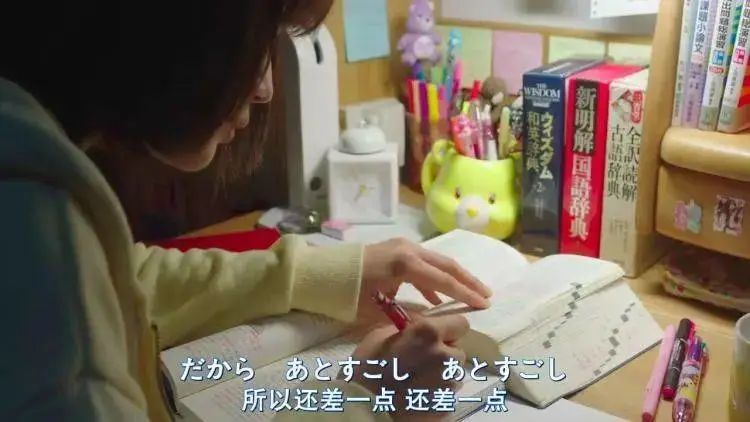 辣妹是怎样的_辣妹生活方式_辣妹风格到底是什么