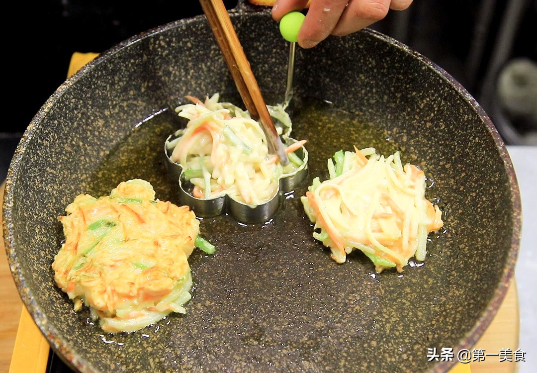 煎西餐土豆_西餐煎土豆的做法窍门_西式煎土豆