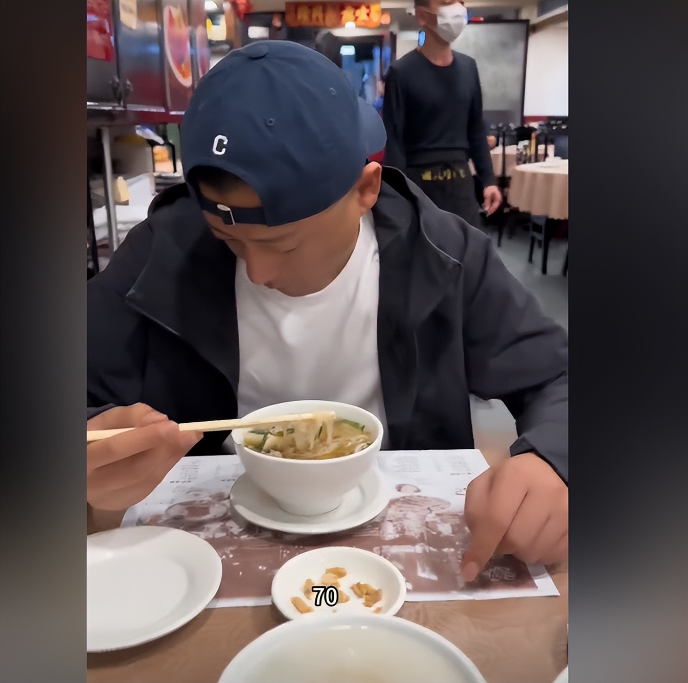 表哥茶餐厅的老板是谁_列表哥茶餐厅_表少茶餐厅菜单
