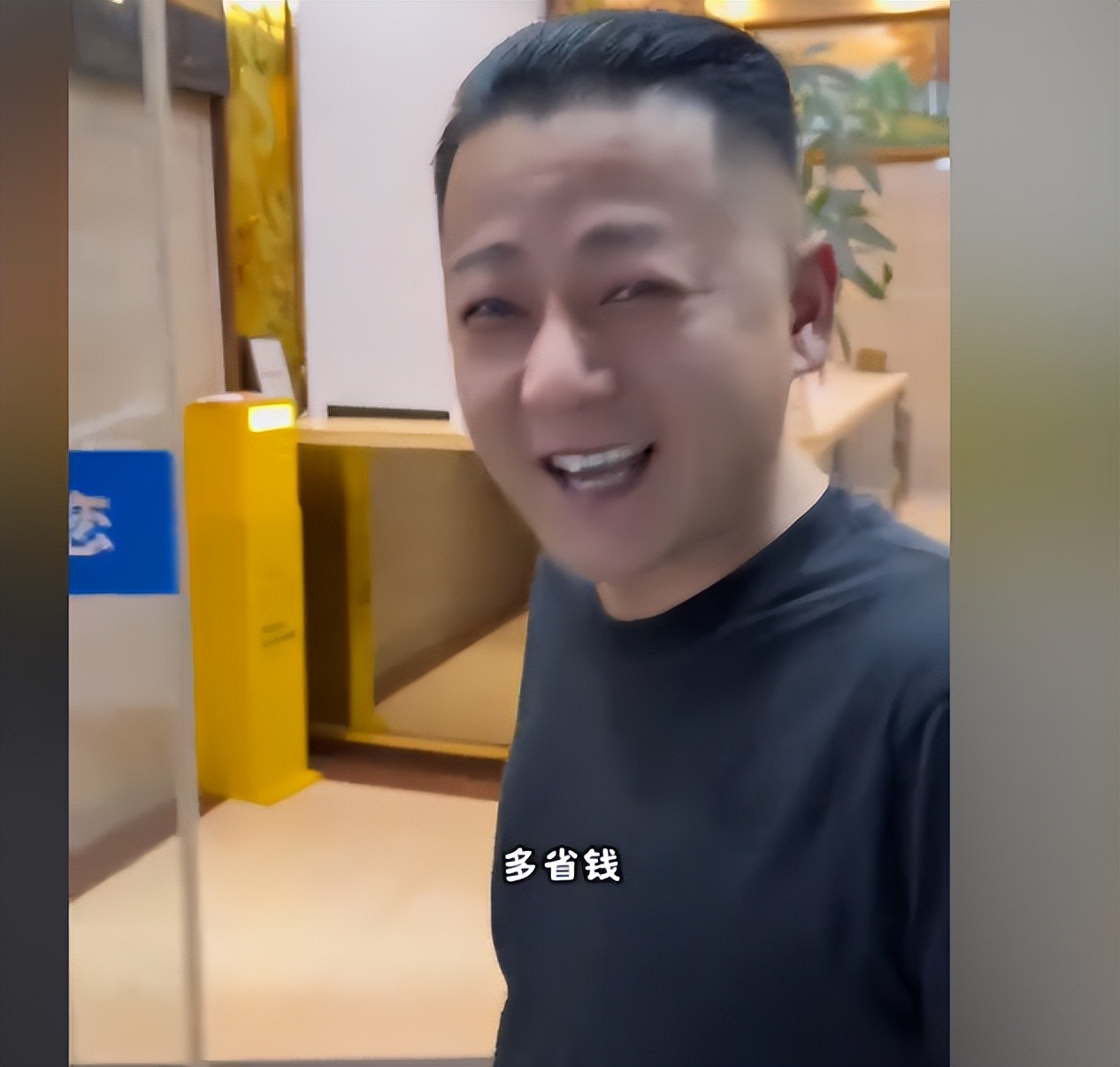 表少茶餐厅菜单_列表哥茶餐厅_表哥茶餐厅的老板是谁