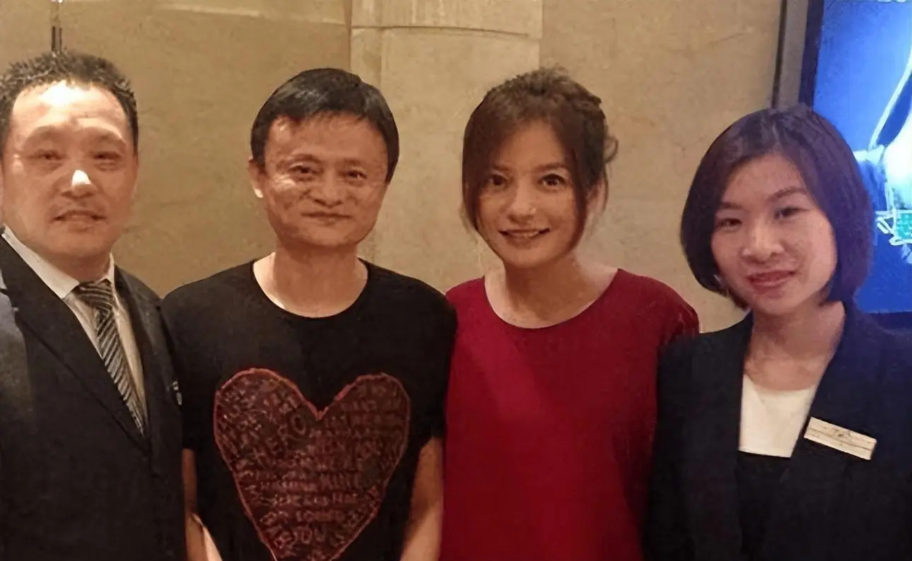 乐观积极的家庭_乐观坚强日常家庭的句子_坚强乐观的家庭日常