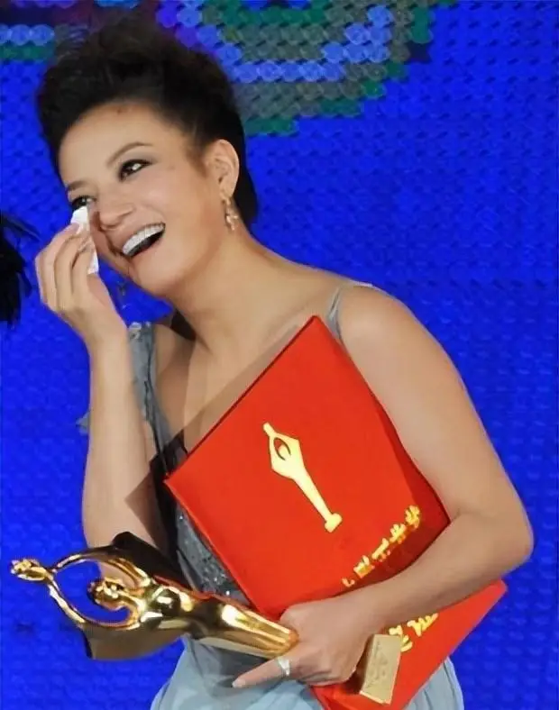 乐观积极的家庭_坚强乐观的家庭日常_乐观坚强日常家庭的句子