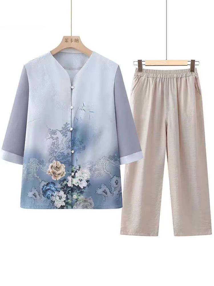 服装消费群体生活方式分析_服装消费者群体_服装的消费群体