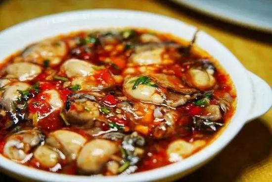 潮汕粽子的配料_潮汕粽子甜咸_潮汕美食咸粽子