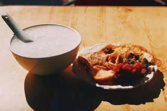 潮汕粽子甜咸_潮汕美食咸粽子_潮汕粽子的配料