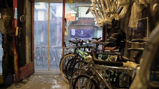 小店老板创业故事_小店老板创业故事简短_小店老板创业故事视频