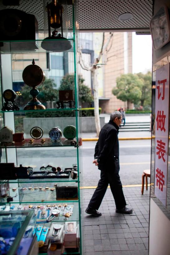 小店老板创业故事_小店老板创业故事简短_小店老板创业故事视频