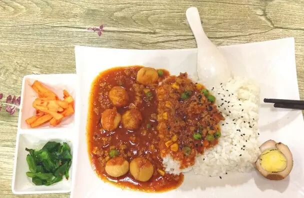 滨江美食广场_滨江国际d区美食_滨江美食城