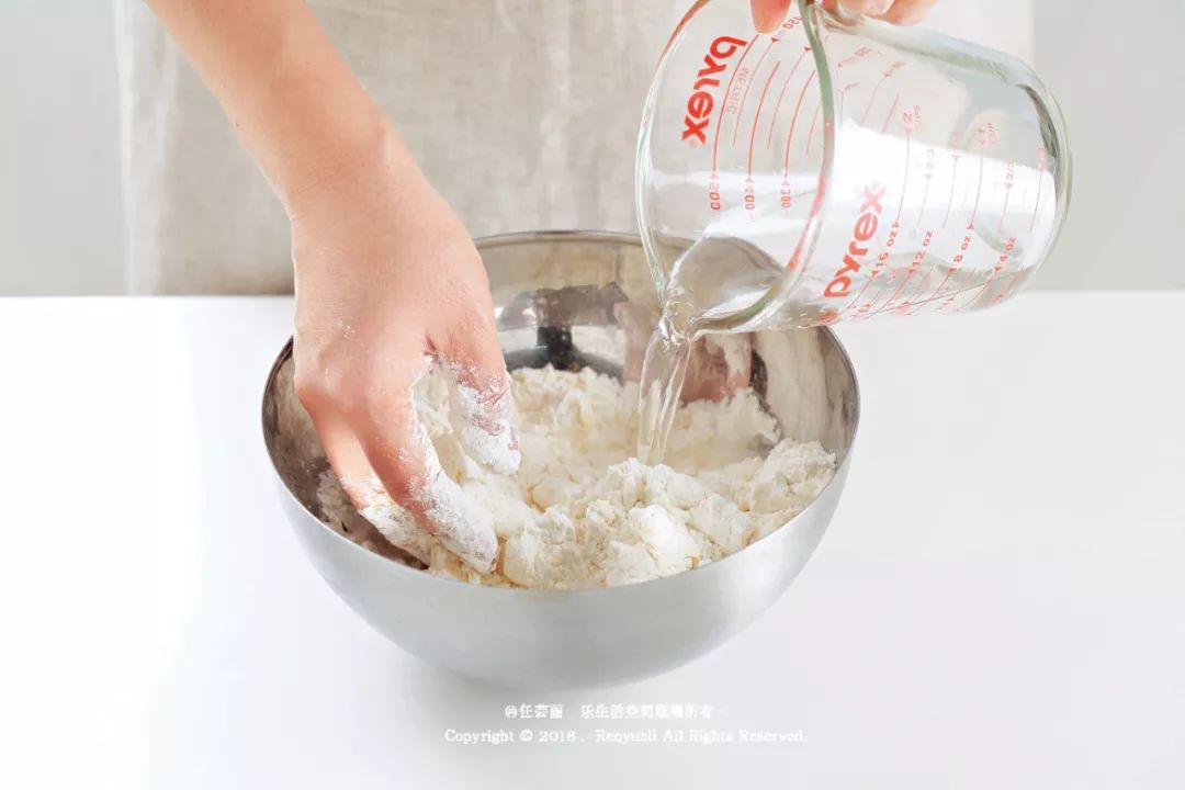 球形点心_面做的小圆球点心_圆形点心