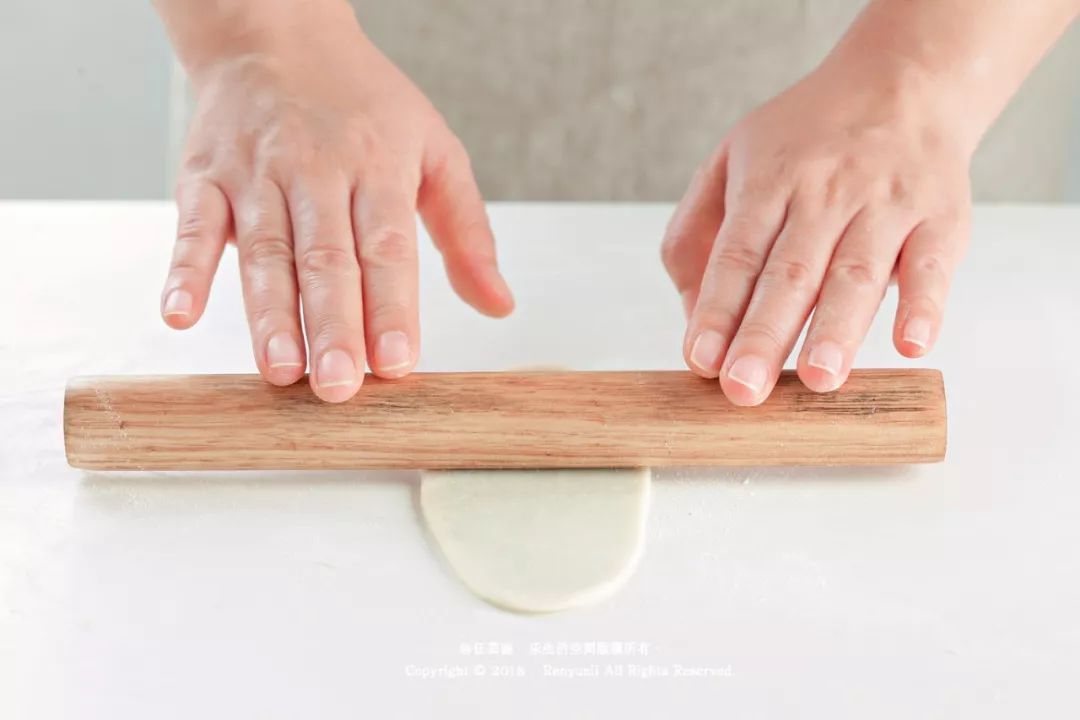 球形点心_圆形点心_面做的小圆球点心