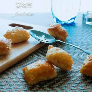 圆球形甜点_面做的小圆球点心_面食点心糖球的做法