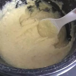 圆球形甜点_面食点心糖球的做法_面做的小圆球点心
