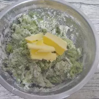 圆球形甜点_面食点心糖球的做法_面做的小圆球点心