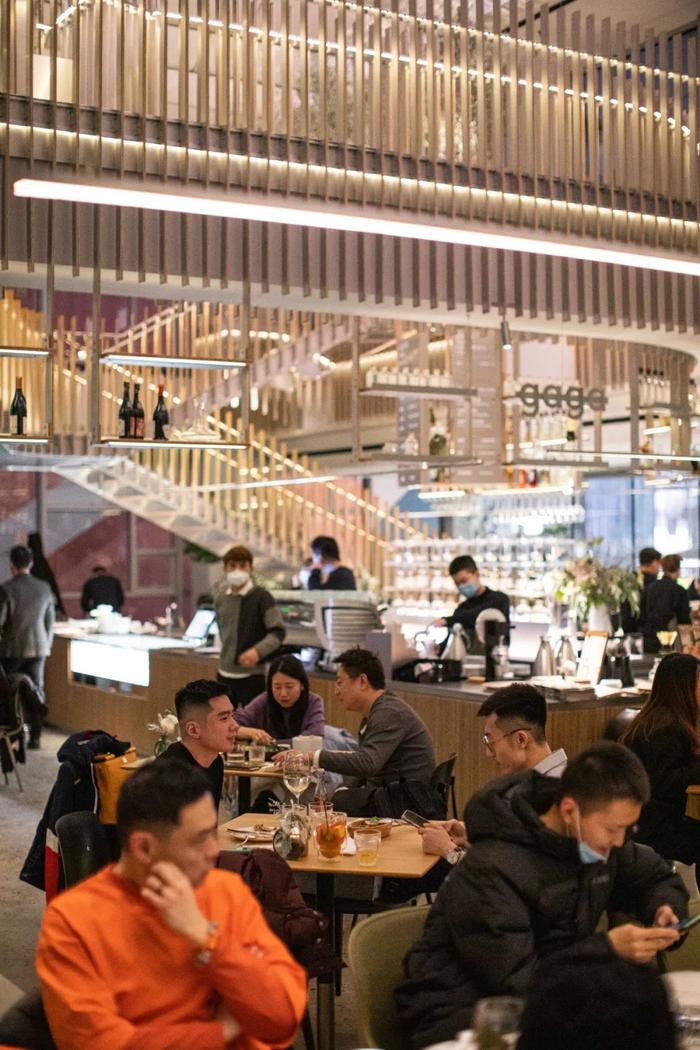 茶餐厅里的饮品_茶餐厅里面的菜品_茶餐厅的茶叶