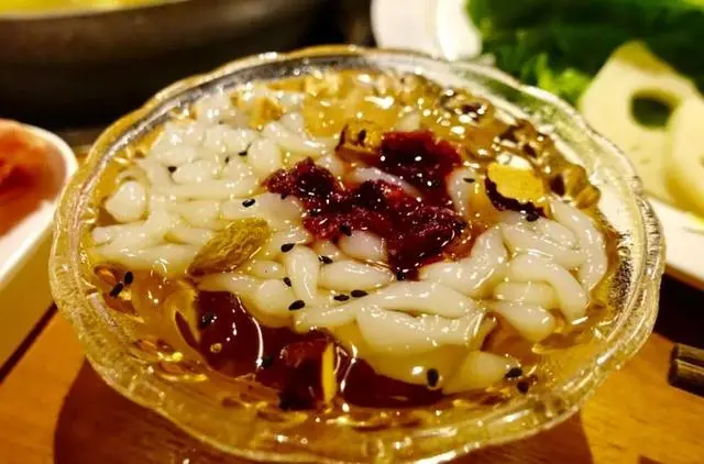 昆明美食小吃特色推荐_昆明美食小吃特色有哪些_昆明特色美食小吃
