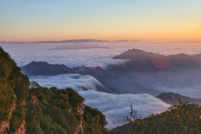 白石山咖啡馆_咖啡馆白石山店地址_白石山咖啡自然之角