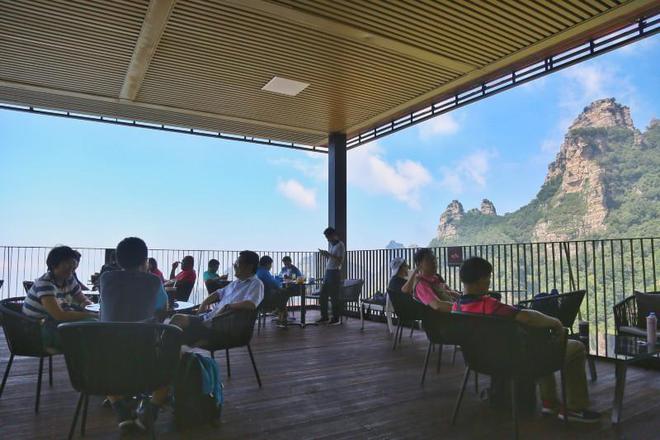 咖啡馆白石山店地址_白石山咖啡馆_白石山咖啡自然之角