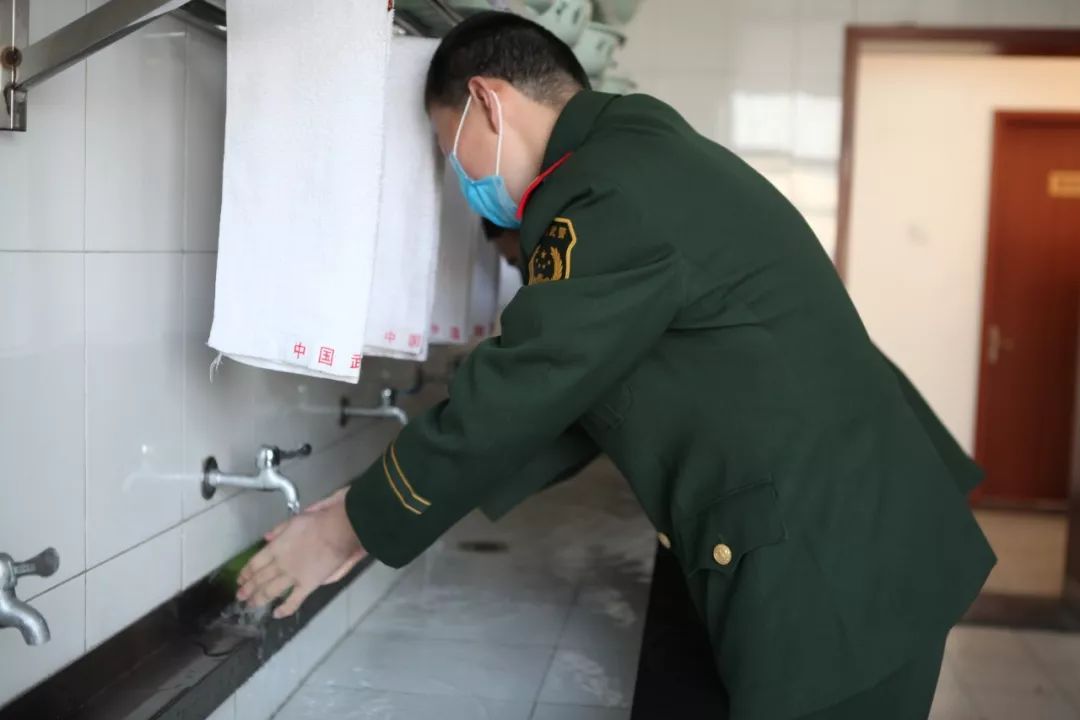 卫生小常识手抄报内容_生活卫生小常识板报_卫生小常识黑板报