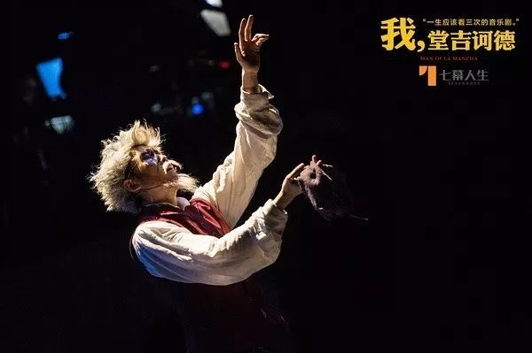 太空中的生活趣事画报_太空生活趣事小报_太空生活趣事多的画画