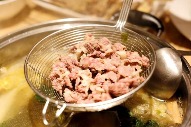 潮汕牛肉火锅广州美食_广州潮汕牛肉火锅食材_广州好吃的潮汕牛肉火锅店