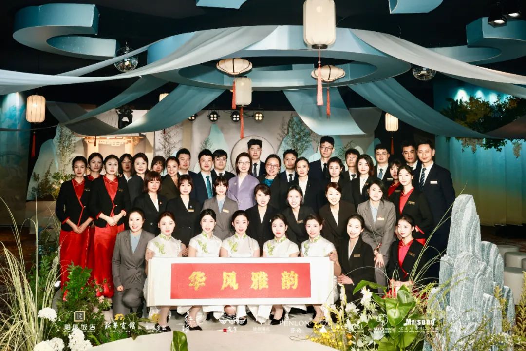 意式餐桌礼仪_西式餐桌摆设_意式西餐桌