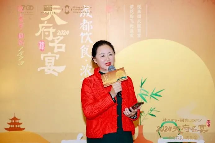 西式餐桌摆设_意式西餐桌_意式餐桌礼仪