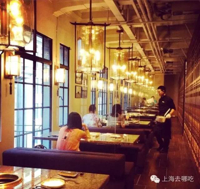 美式西厨装修效果图_西餐厅美式小清新装修_美式风格装修餐厅