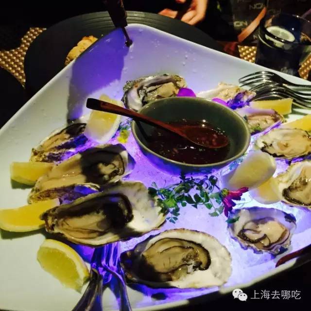 美式风格装修餐厅_西餐厅美式小清新装修_美式西厨装修效果图