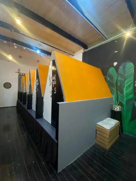 电影旅馆老板演员是谁_咖啡馆与廉价旅馆电影_电影中的咖啡馆