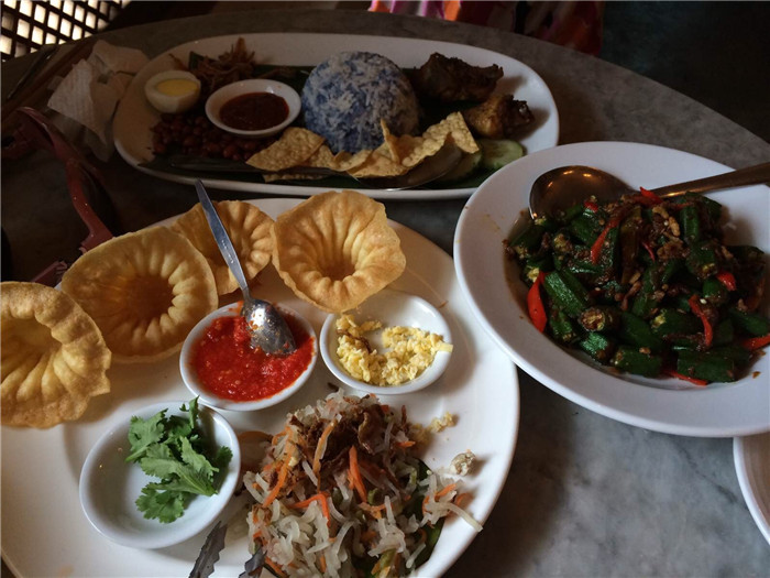 炸鸡蛋美食潮汕小葱怎么做_潮汕美食鸡蛋小葱炸_小葱炸酱鸡蛋