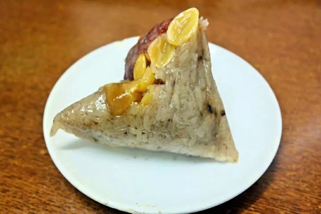 潮汕月饼大全_潮汕月饼制作方法_潮汕7月传统美食