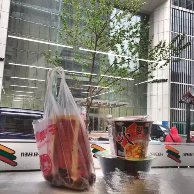 西安人少的咖啡厅_西安网红咖啡馆_西安咖啡