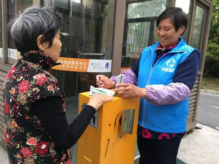 动手小达人手抄报_动手小达人小学生作文_动手达人的生活小窍门