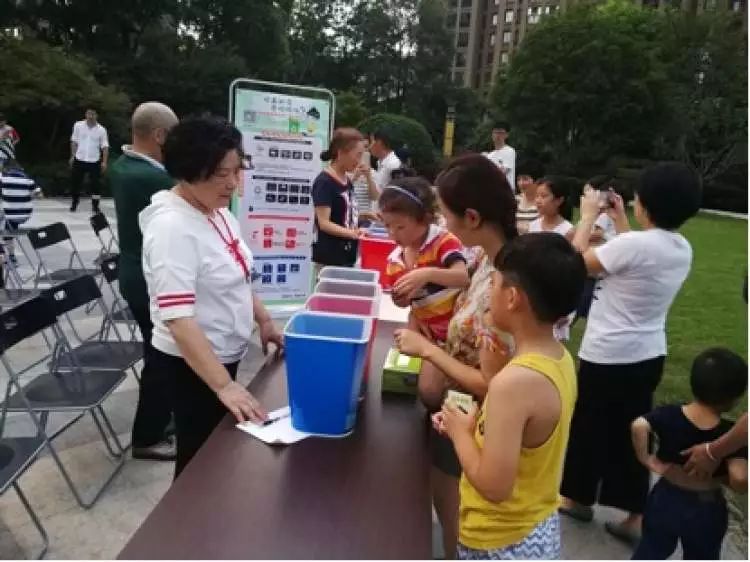 动手小达人手抄报_动手达人的生活小窍门_动手小达人小学生作文