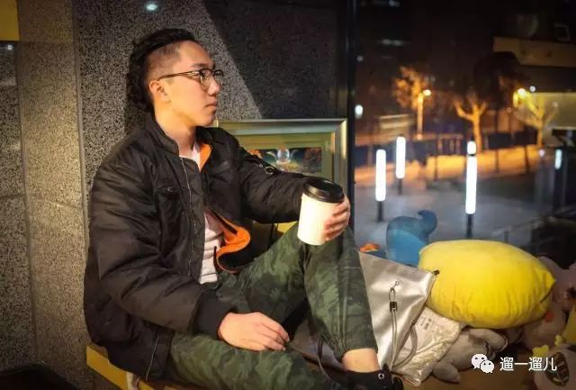 乐班咖啡_咖啡班是怎么形成的_咖啡班怎么根治呢