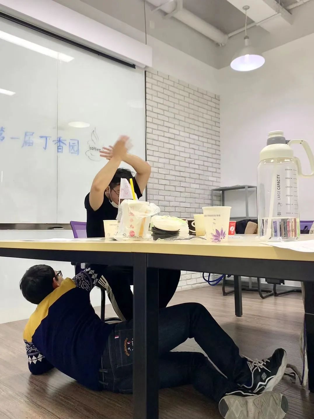 咖啡馆装修参考图_咖啡馆装修参考_咖啡馆的装修