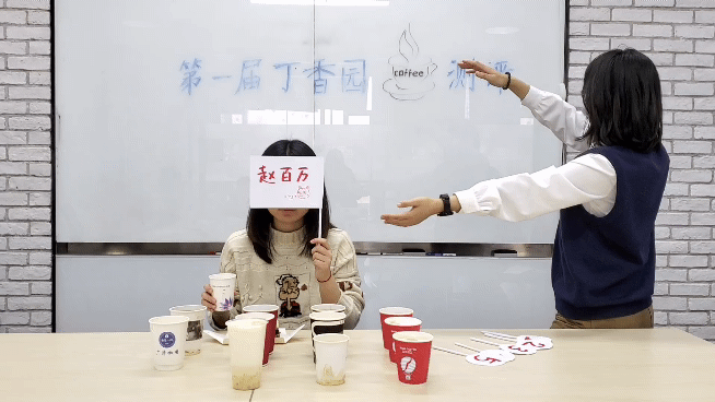 咖啡馆装修参考_咖啡馆的装修_咖啡馆装修参考图