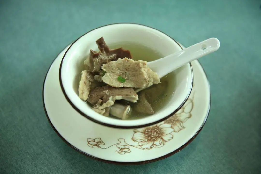 美食潮汕肉末汤的做法_肉末潮汕美食_潮汕肉糕的家常做法