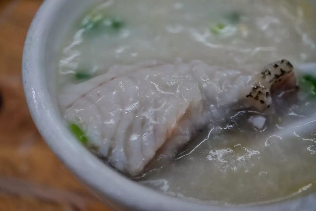香港茶餐厅的茶叶是什么_香港茶餐厅奶茶_香港茶餐厅茶餐厅椰汁