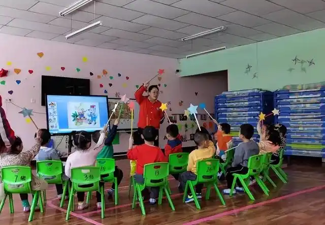 生活绘本怎么做_绘本生成活动_绘本制作生活技能