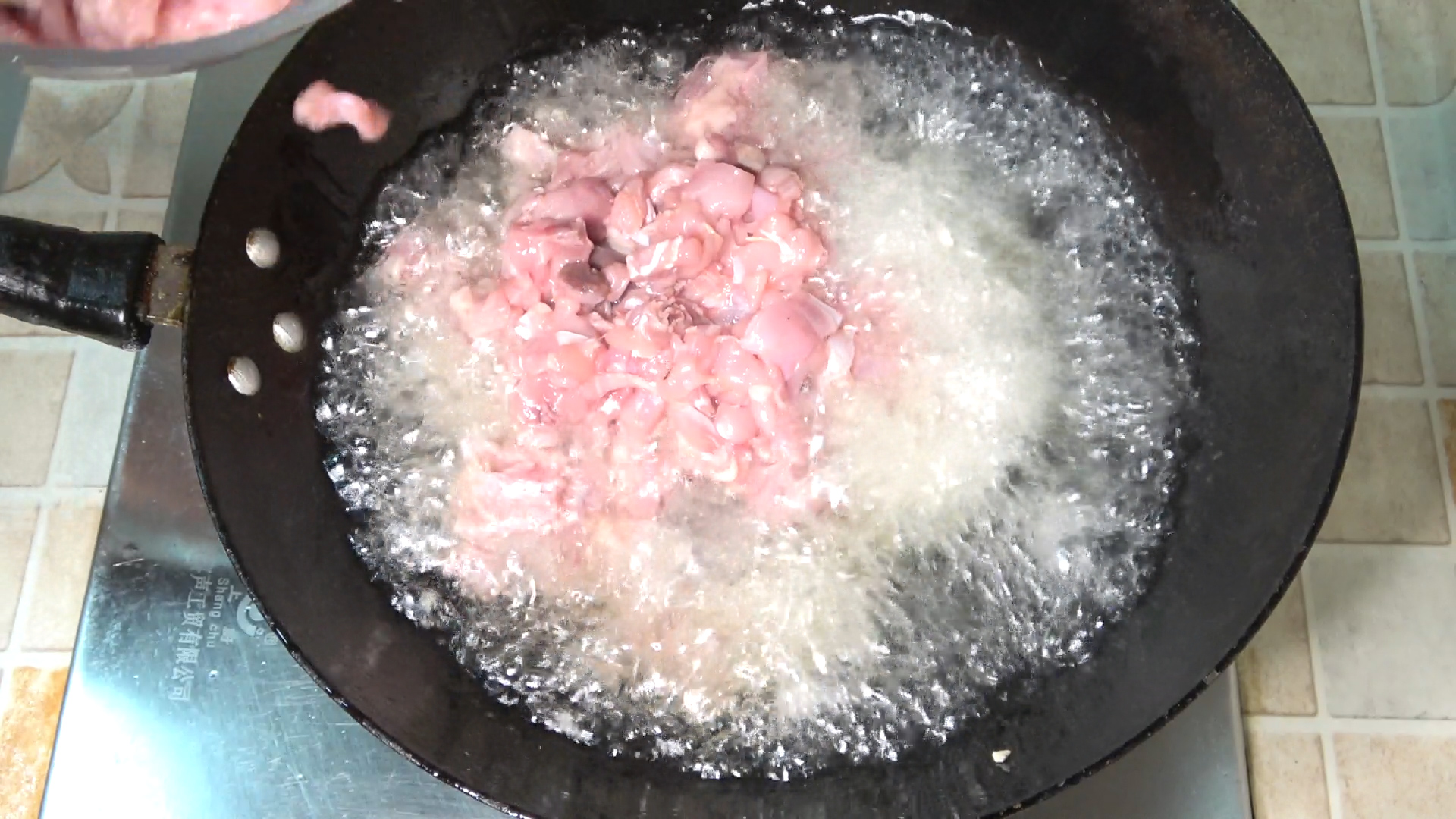 冷吃兔凉了吃还是热着吃_冷吃兔美食_冷吃兔要什么佐料