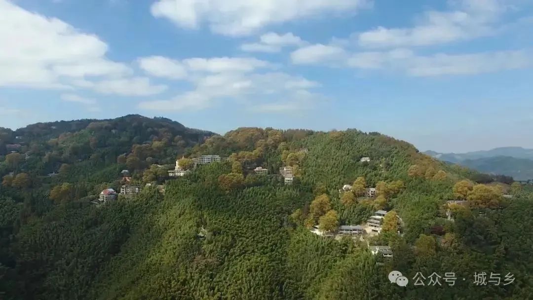 吐鲁番生活方式_吐鲁番生活热么_吐鲁番民居体现的生态精神