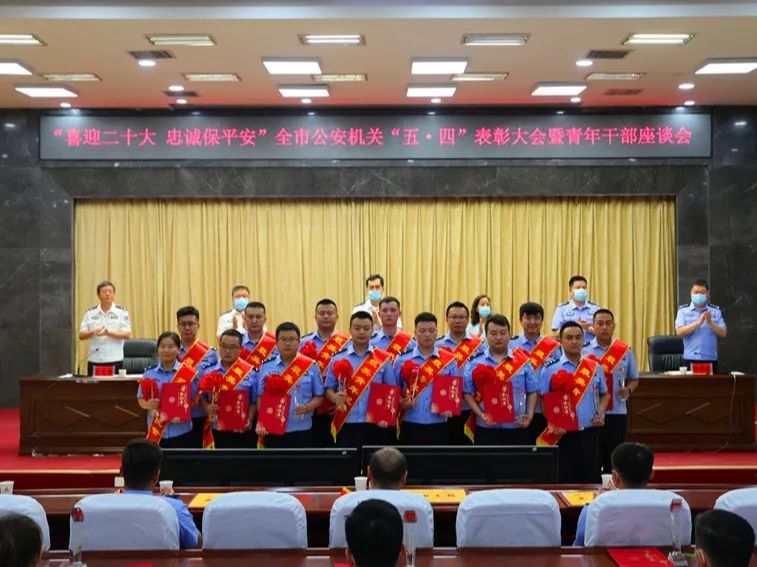 吐鲁番生活条件怎么样_吐鲁番生活方式_吐鲁番生活热么