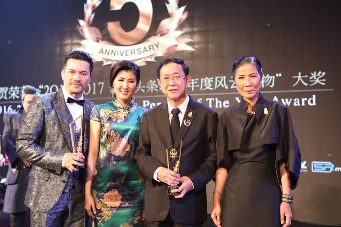讲述创业故事_创业故事讲的是什么故事_创业就是讲故事