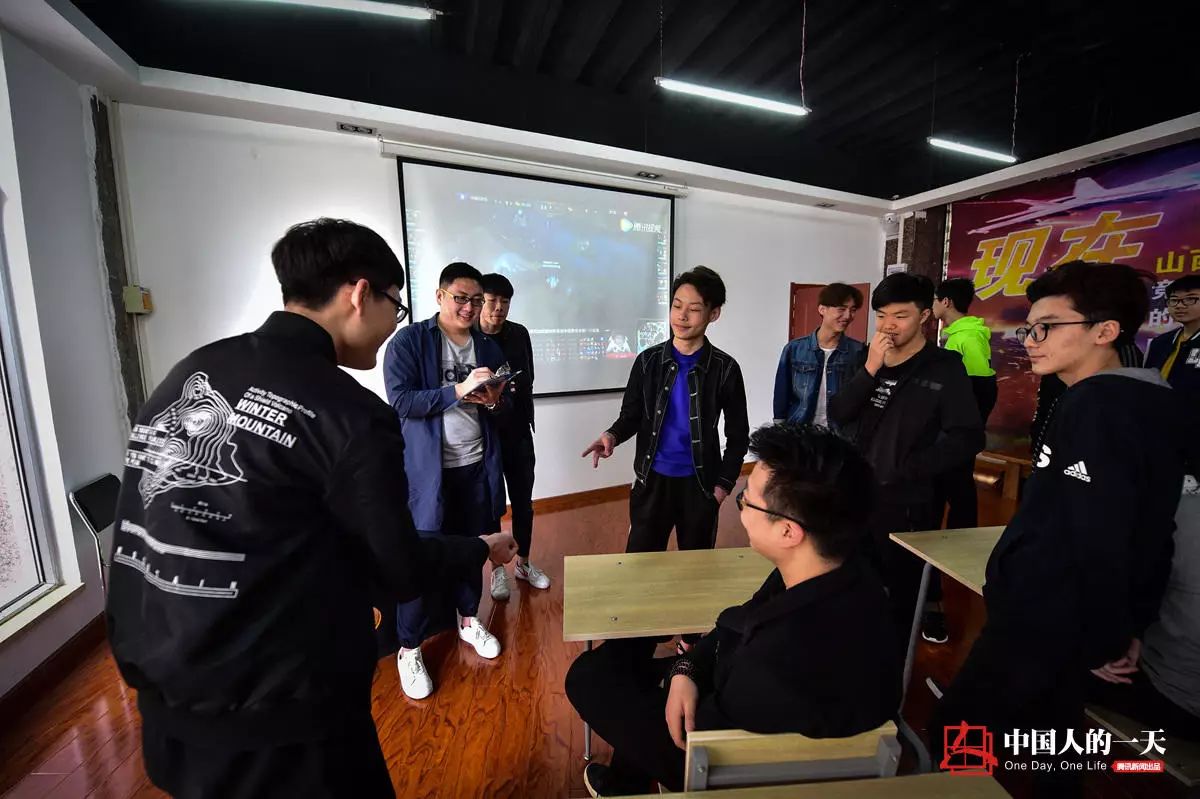 电竞专业是文科还是理科_电竞专业是打游戏吗_电竞专业是啥